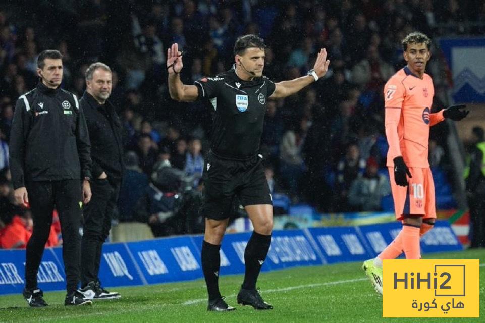 بعد ان خسر برشلونة امام سوسيداد …لجنة الحكام توقف مانزانو 