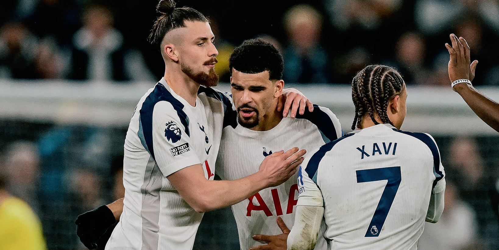 التعادل الايجابي يحسم لقاء مانشستر سيتي و توتنهام