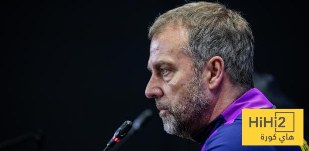 تعليق فليك على تجديد عقد فيران توريس