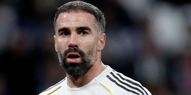 حالة من الغموض تحيط بمستقبل كارفخال مع ريال مدريد