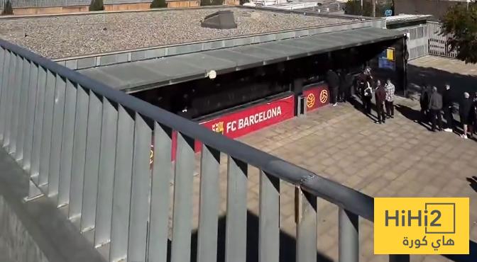 جماهير برشلونة تتوافد على ملعب الكامب نو قبل لقاء مايوركا