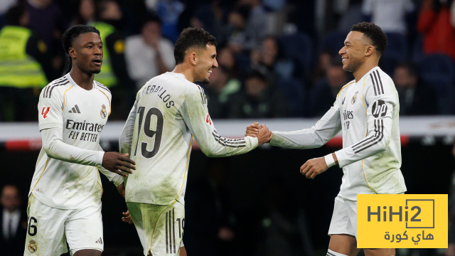 الرسم التكتيكي لتشكيلة ريال مدريد ضد فالنسيا 2 الرسم التكتيكي لتشكيلة ريال مدريد ضد فالنسيا 1