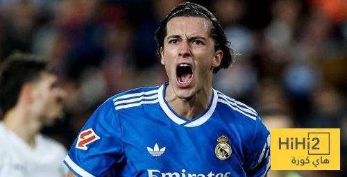 أربيلوا عاقب كاريراس ، واللاعب رد ضد فالنسيا ..! أربيلوا عاقب كاريراس ، واللاعب رد ضد فالنسيا ..!