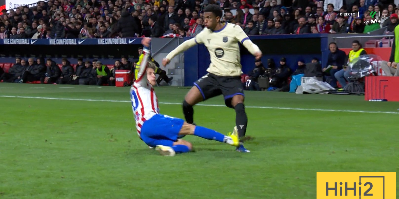 فضيحة تحكيمية جديدة في لقاء برشلونة واتلتيكو