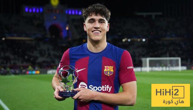 سر لقب كوبارسي الغريب في غرفة ملابس برشلونة 1