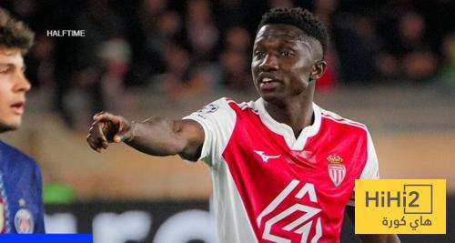 بطاقة حمراء للاعب موناكو ضد باريس سان جيرمان