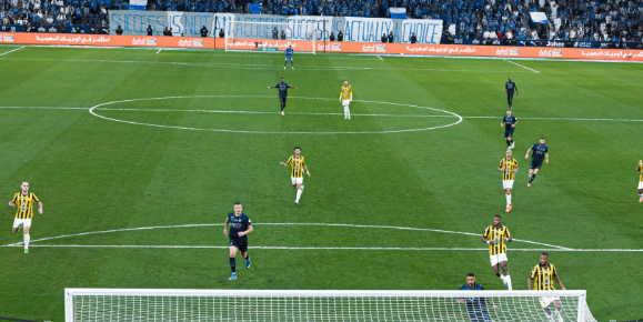 عوار يُشعل الكلاسيكو !