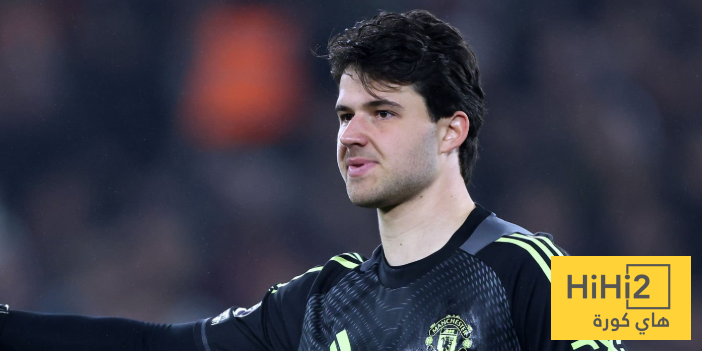 مويس يشيد بحارس اليونايتد