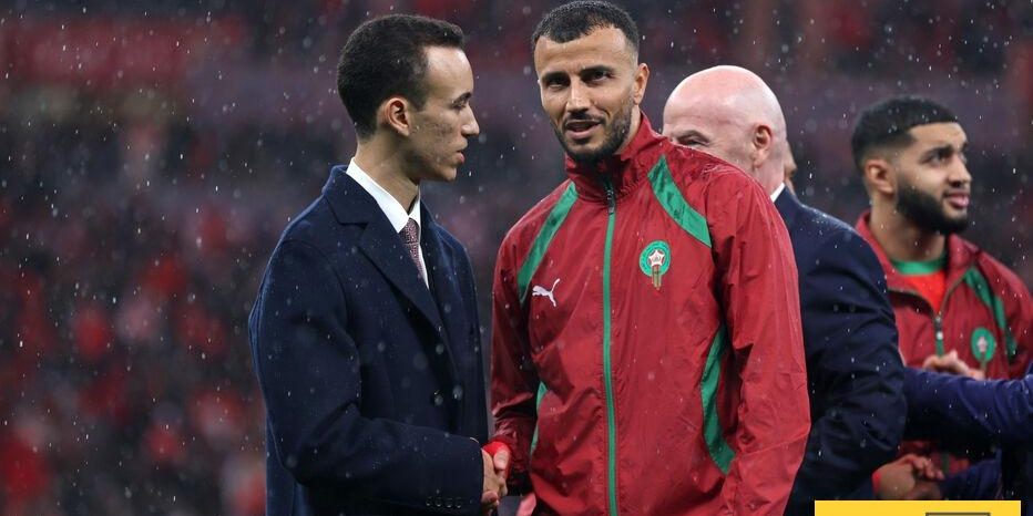 رومان سايس يعتزل اللعب دوليا