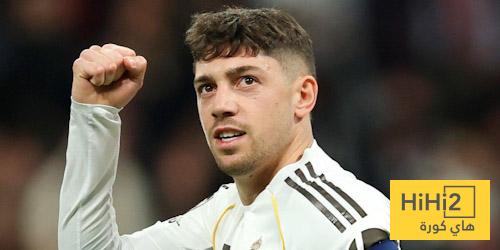 أرقام فالفيردي أمام بنفيكا