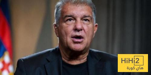 صور .. لابورتا يؤازر برشلونة ضد اتلتيكو مدريد