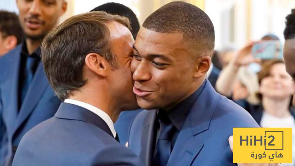 مبابي يكشف علاقته بماكرون