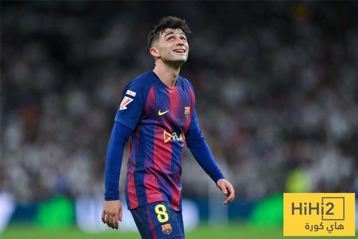 بيدري أفضل لاعب وسط في العالم!