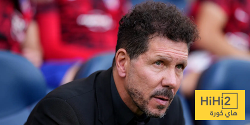 سيميوني يوجه رسالة لبرشلونة بشأن ألفاريز !