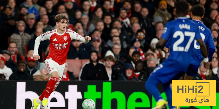 ارسنال يضيف الهدف الثاني امام ايفرتون ارسنال يضيف الهدف الثاني امام ايفرتون