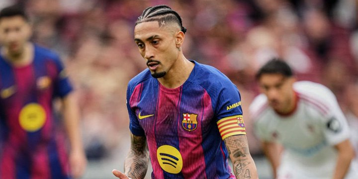 رافينيا 8 من 8.. سجل مثالي في تنفيذ ركلات الجزاء