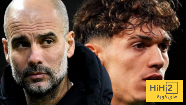 صور : غوارديولا يتجاهل مصافحة بيتارش 2 صور : غوارديولا يتجاهل مصافحة بيتارش 1