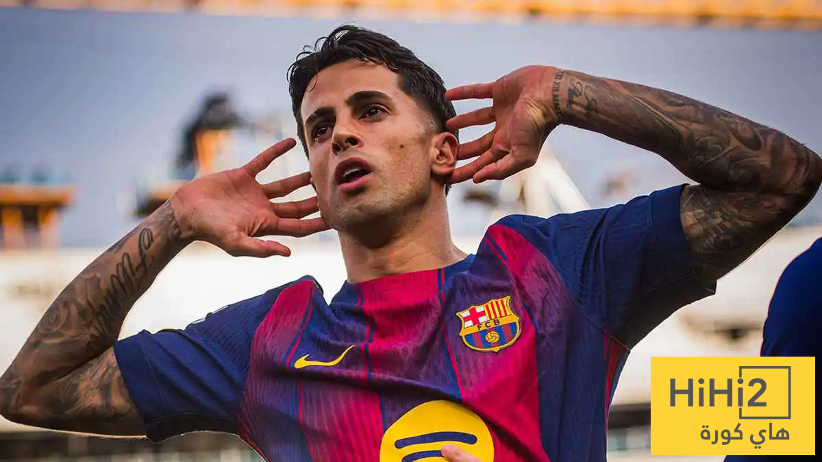 برشلونة يضع شرطين لضم كانسيلو نهائيًا