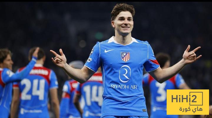 لا خطة بديلة في برشلونة لألفاريز