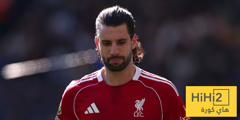 بعد رحيل صلاح … وضع عقود لاعبي ليفربول