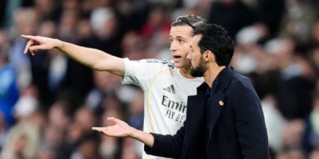 هل هي أزمه شخصيه ام فنيه بين كاريراس واربيلوا …؟!