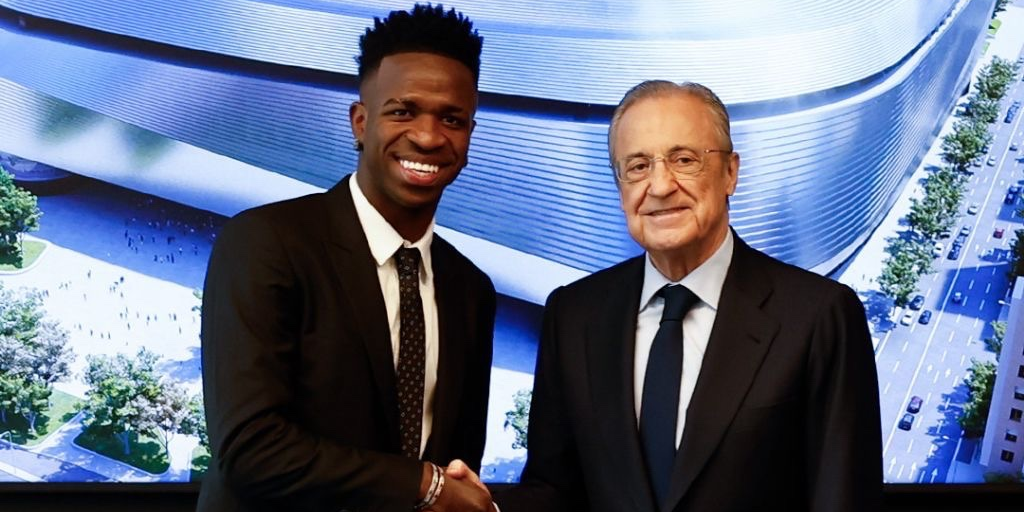 بيريز يضغط لتجديد عقد فينيسيوس