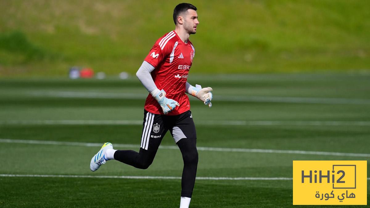 دي لا فوينتي يحذر الجماهير بشأن خوان غارسيا