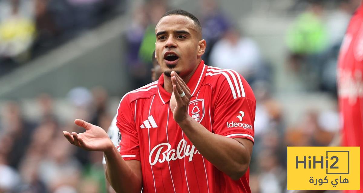 نوتينغهام يحدد سعر بيع مدافعه لليونايتد نوتينغهام يحدد سعر بيع مدافعه لليونايتد