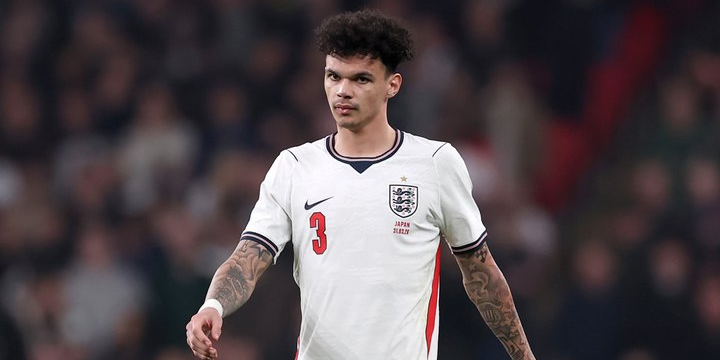 اليابان تتقدم على انجلترا في الشوط الاول