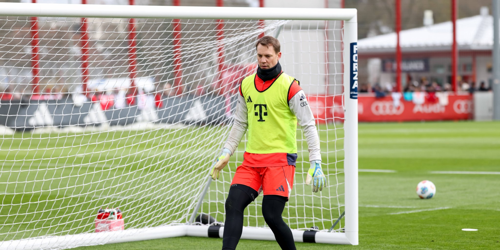 نوير يقرر مصيره بشأن تمديد عقده مع البايرن