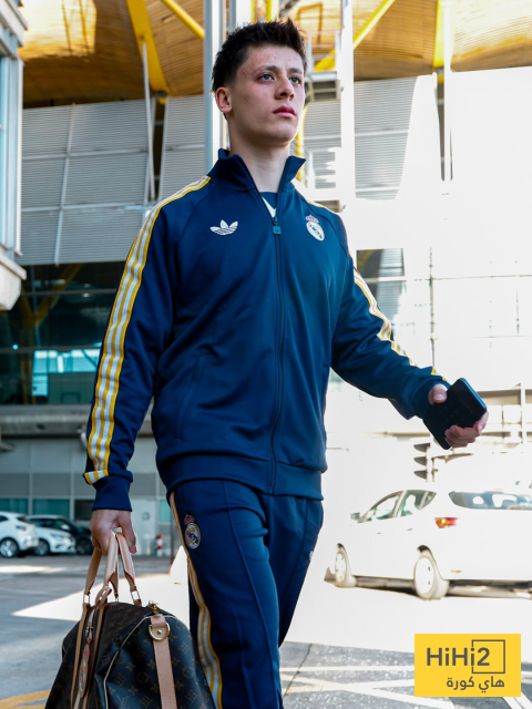 صور.. لاعبو ريال مدريد يتوجهون الى مايوركا 23