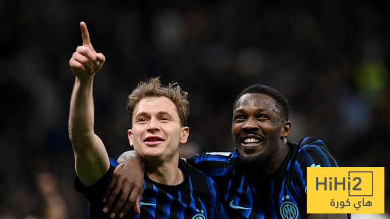 الانتر يكتسح روما بخماسية في الدوري الايطالي الانتر يكتسح روما بخماسية في الدوري الايطالي