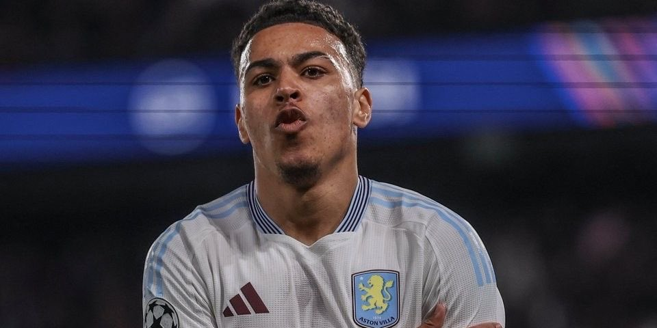 نجم أستون فيلا يلفت أنظار كبار البريميرليغ