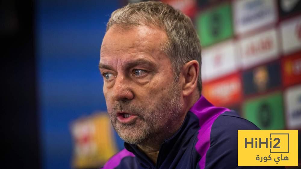 فليك يخطط لمفاجأة في تشكيلة برشلونة أمام أتلتيكو