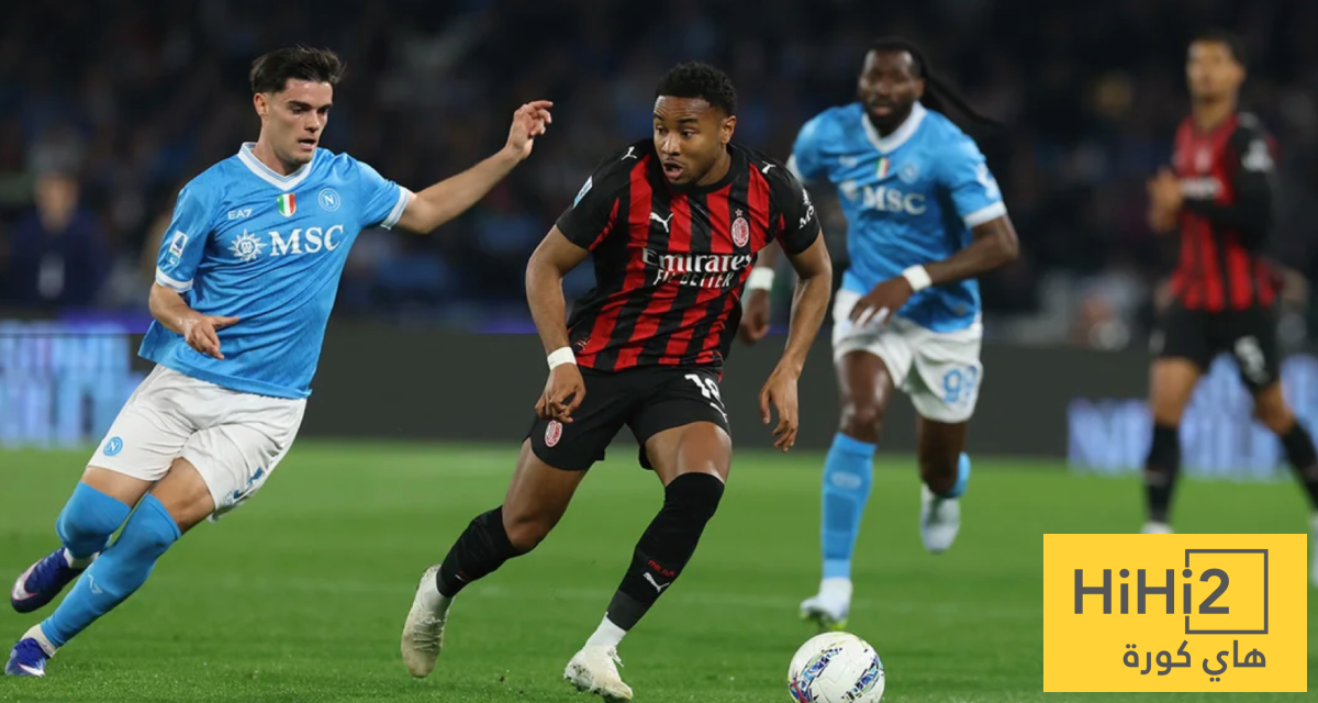 إحصائيات مباراة ميلان ونابولي بعد مرور نصف ساعة