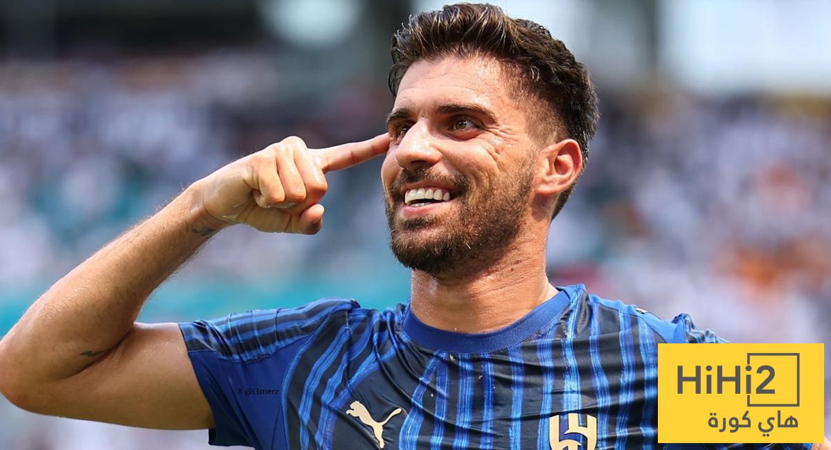 متي يعاقب توني وجالينو ونيفيز على التجاوزات ؟