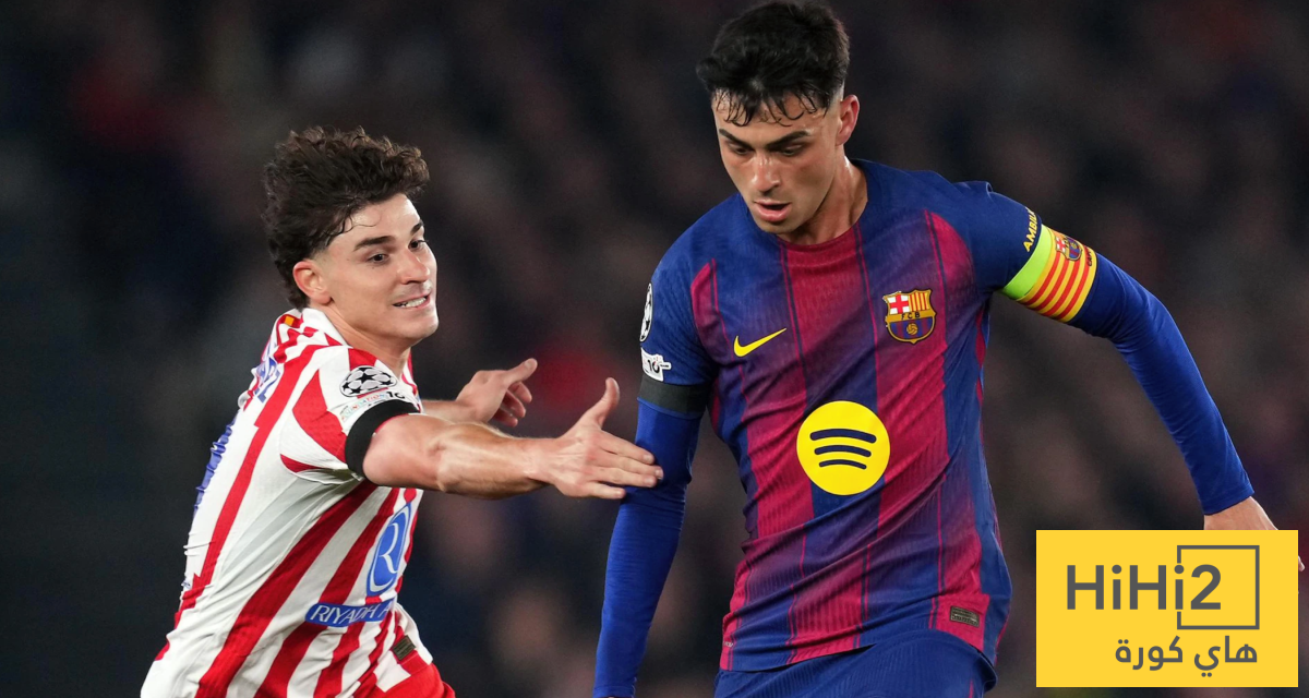 بالطوب والأسمنت.. صورة ساخرة لطريقة دفاع أتلتيكو مدريد ضد برشلونة