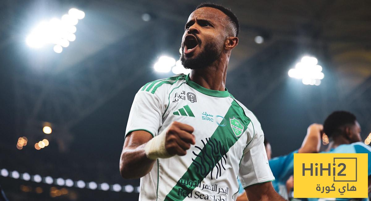 صورة : لافتة رائعة من الأهلي تجاه لاعب جوهور بعد الحادثة المروعة !