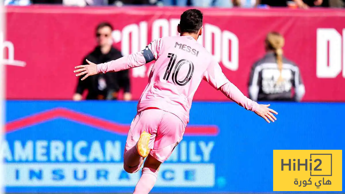 صورة – ميسي يقلد احتفال رونالدو..!