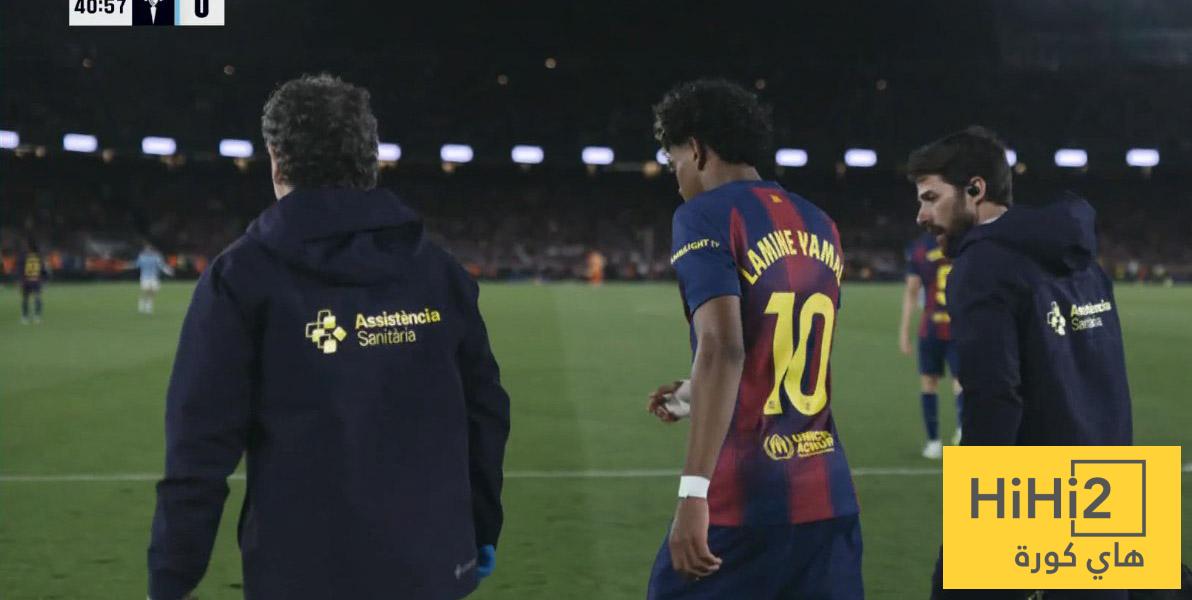 صورة – لامين يغادر الملعب بالكامل بعد الإصابة أمام فيغو