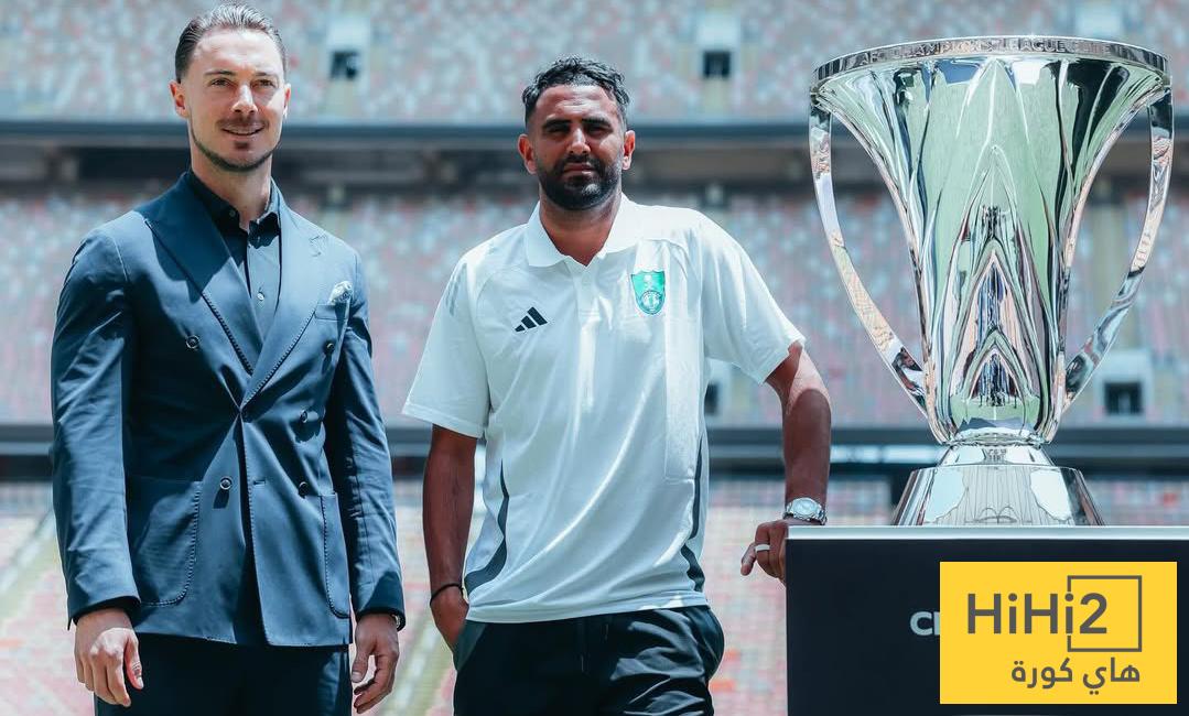 صورة : أحدث ظهور لكأس دوري أبطال آسيا في جدة !