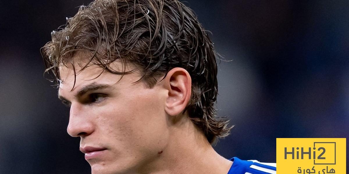 إنتر ميلان يجدد اهتمامه بنيكو باز