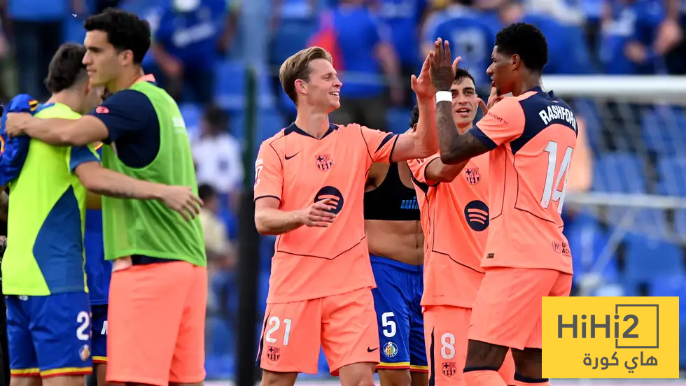 صفقة برشلونة الهجومية تصطدم بجدار الرفض