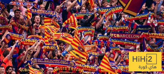 برشلونة يحضر تيفو ضخم للكلاسيكو