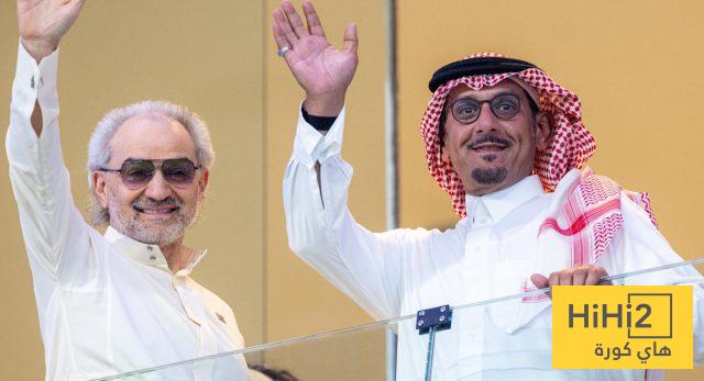 قبل صدام النصر .. رئيس الهلال يعقد جلسة مع اللاعبين !