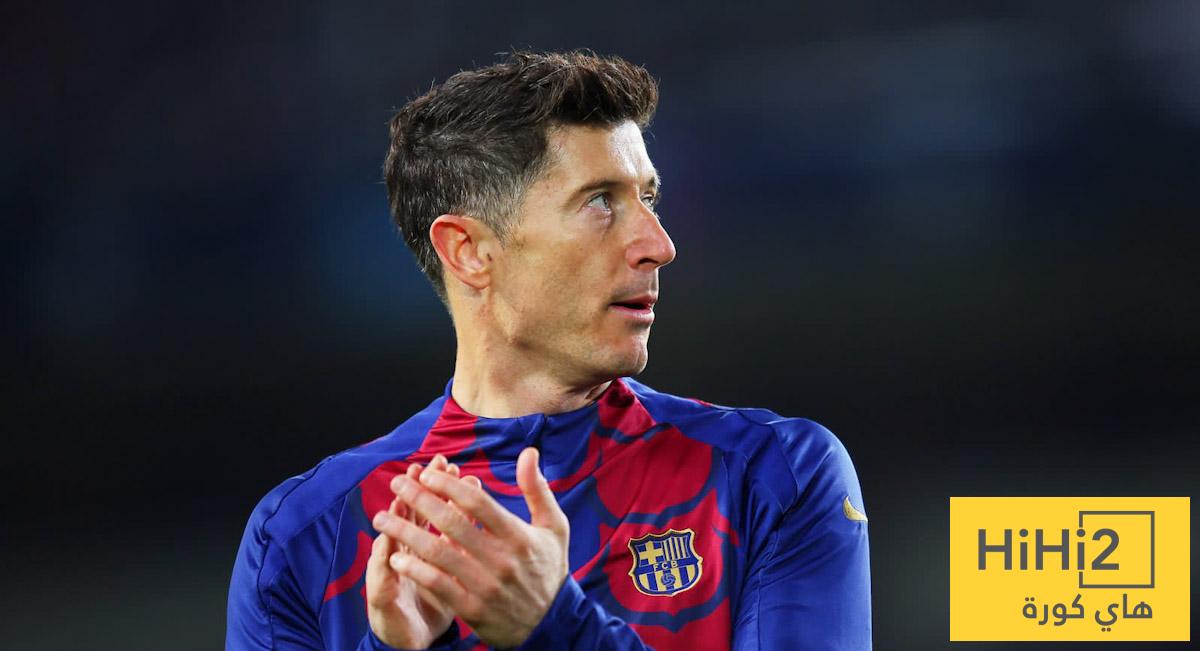 برشلونة يحدد بديل ليفاندوفسكي من الدوري الإنجليزي
