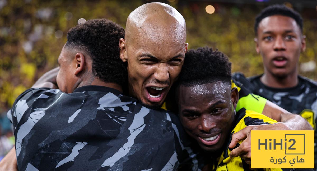 آخر ظهور لـ فابينيو ورفاقه بقميص الاتحاد !