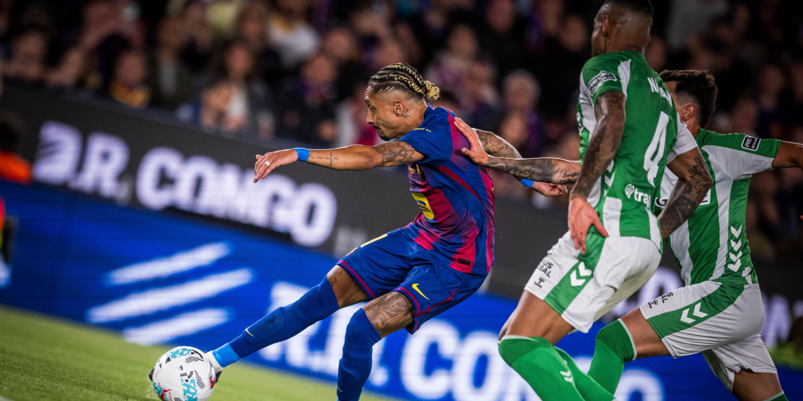 تقييم لاعبي برشلونة بعد الفوز على بيتيس