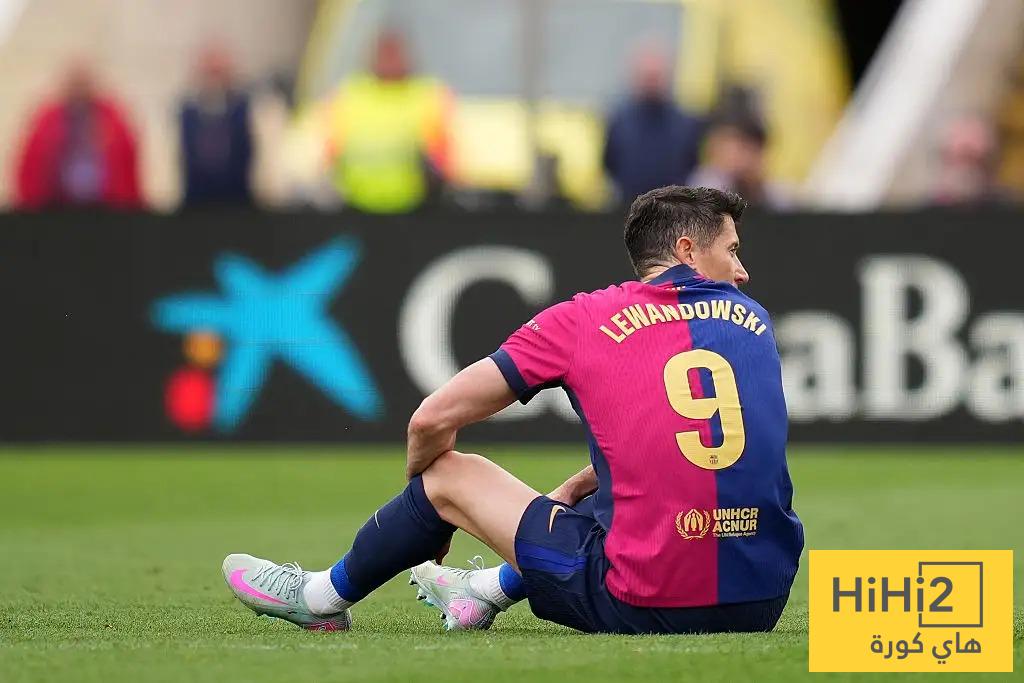 “استثنائي بشهادة ليفاندوفسكي”.. برشلونة يقترب من مدافع بورتو
