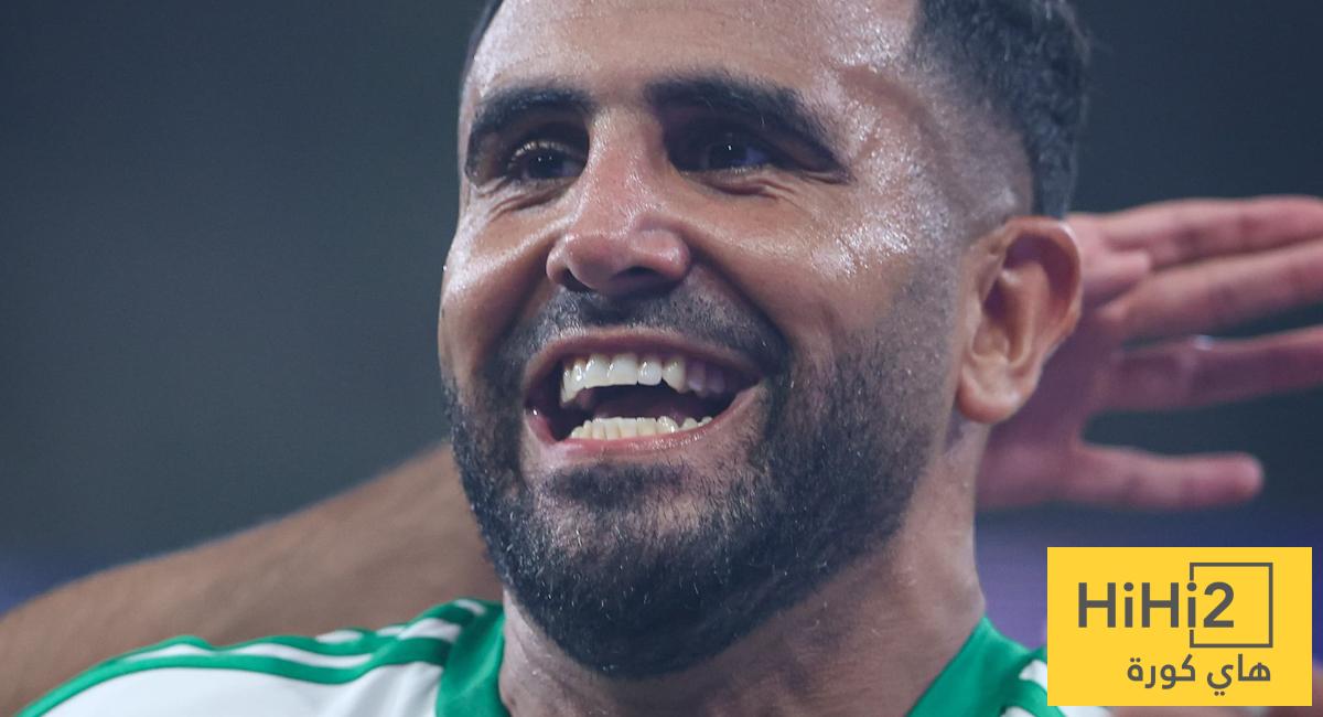 انقسام داخل الأهلي بسبب بند في عقد رياض محرز !